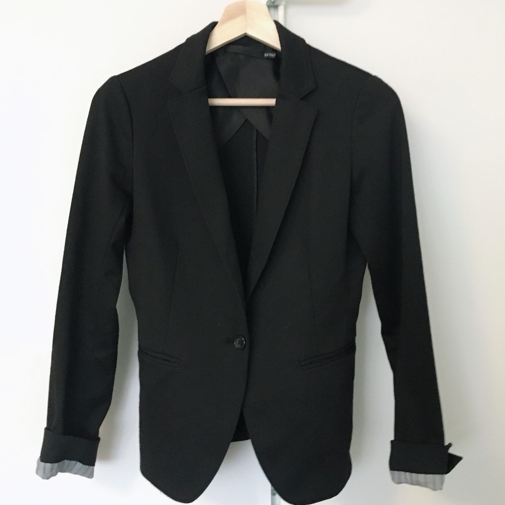 UNIQLO Black Stretch Button Blazer (Size XS)